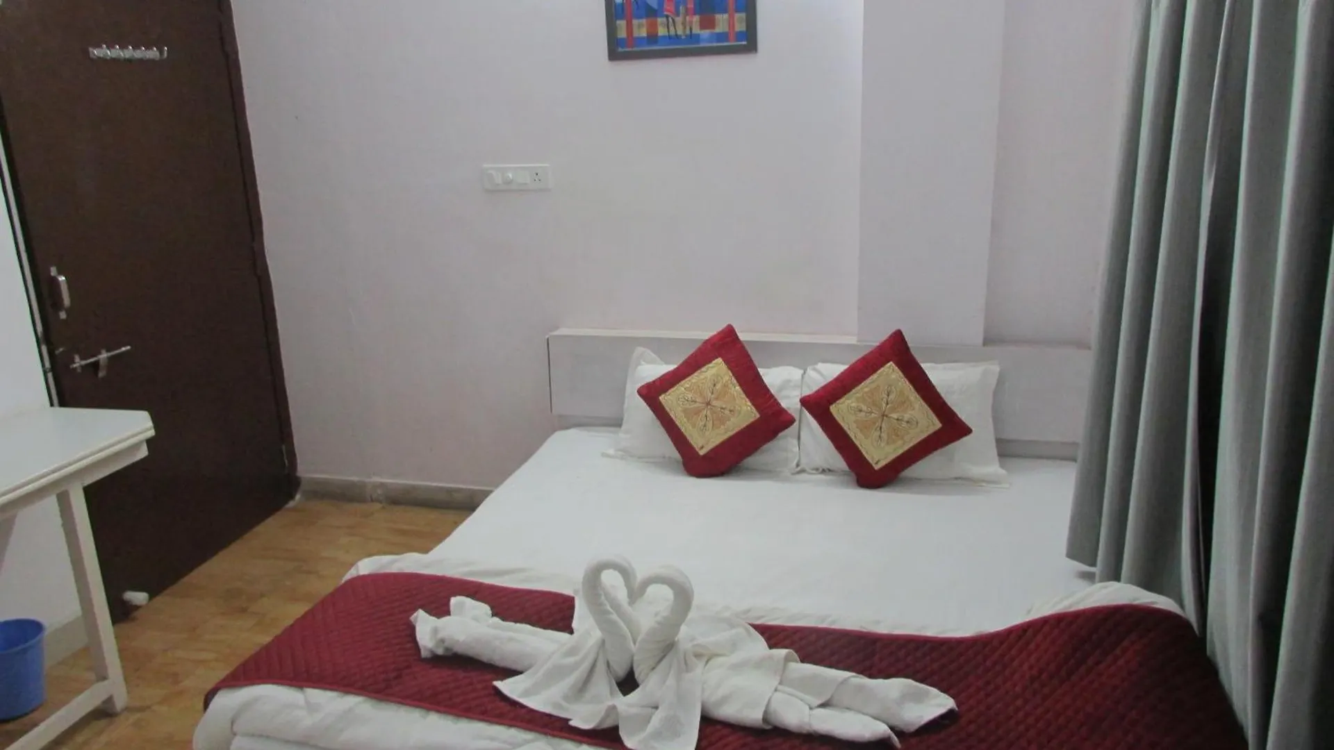 Ashish Guest House, Udaipole Udaipur Hostel